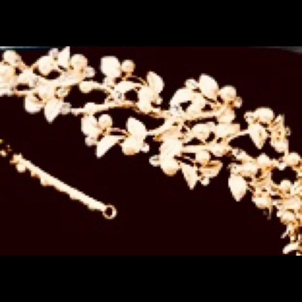 ANTHROPOLOGIE  Gold,Pearl/Crystal Headband-